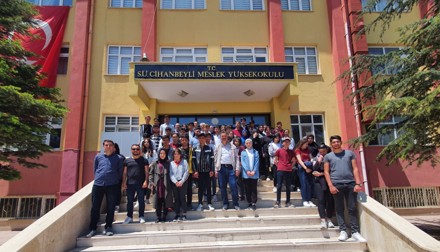 Necip Fazıl Kısakürek Anadolu Lisesi öğrencileri Meslek Yüksekokulumuzu ziyaret ettiler.